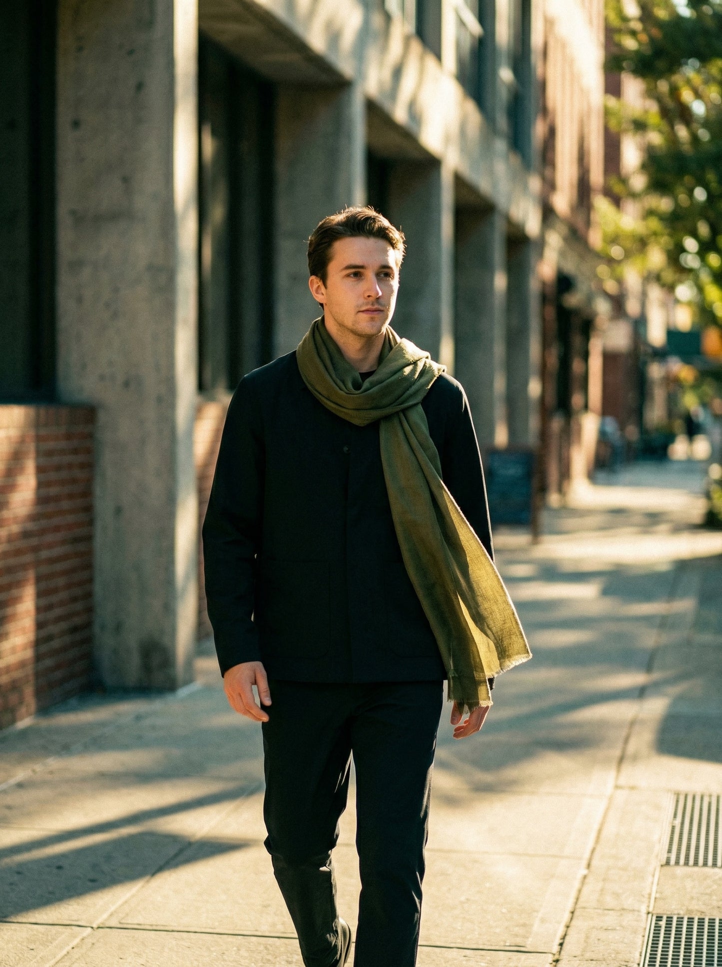 Dark Moss Green Tagelmust | Lightweight Nomad Travel Scarf