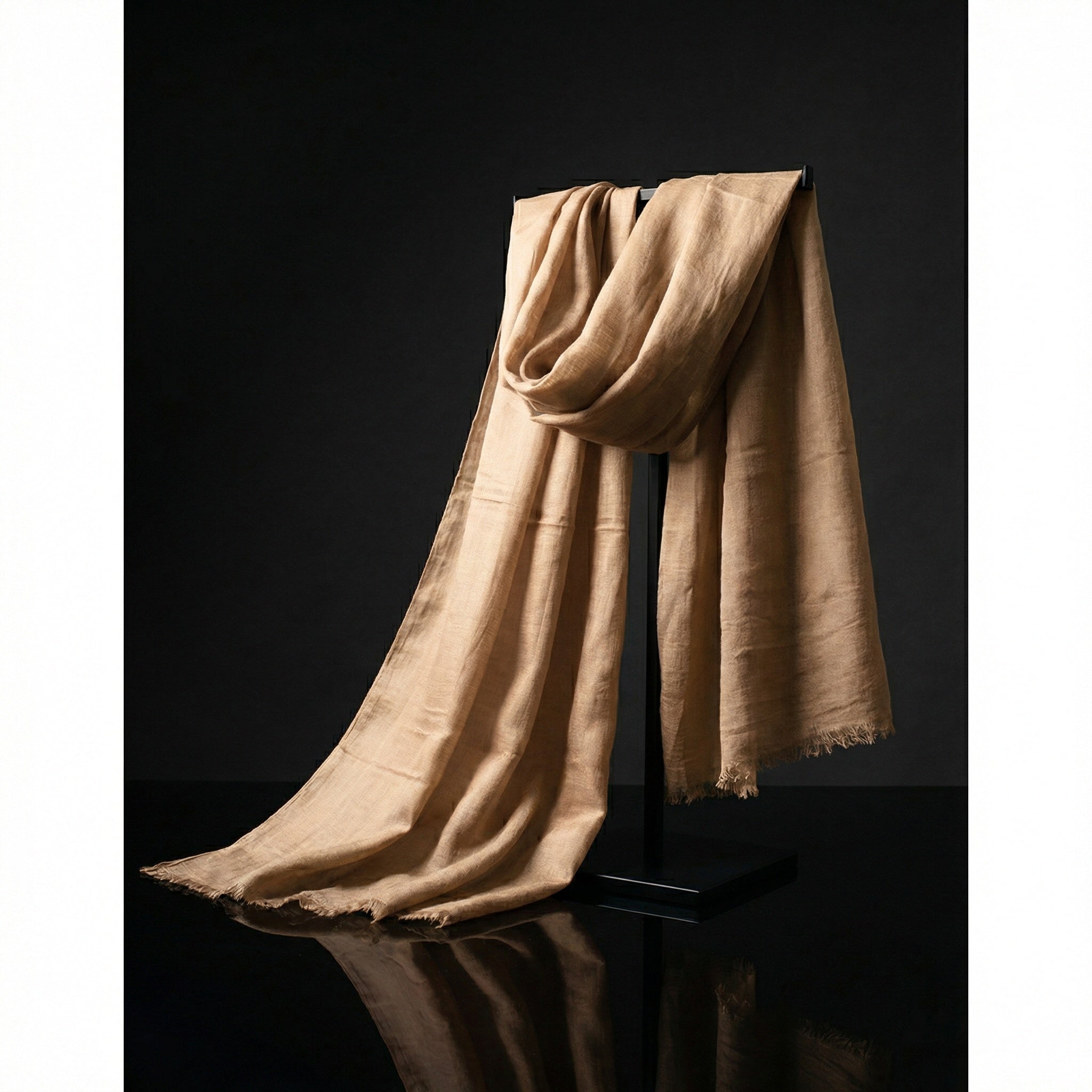 Original Khaki Tagelmust | Lightweight Nomad Travel Scarf – DUNZ