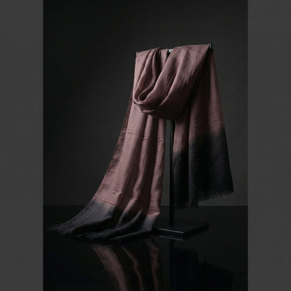 Lightweight brown Tagelmust crafted in sustainably sourced rayon fabric, breathable Moroccan desert headscarf designed for Sahara travel, safari protection, and hot climate exploration.